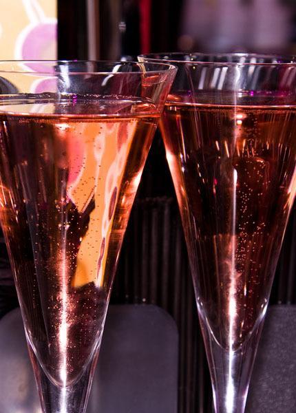 The Lounge Hotel & Bar Пенрит Екстериор снимка
